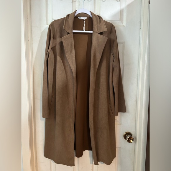 Zara Brown light coat - Picture 1 of 3